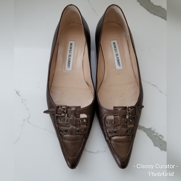 MANOLO BLAHNIK bronze pointy toe flats - Picture 4 of 7